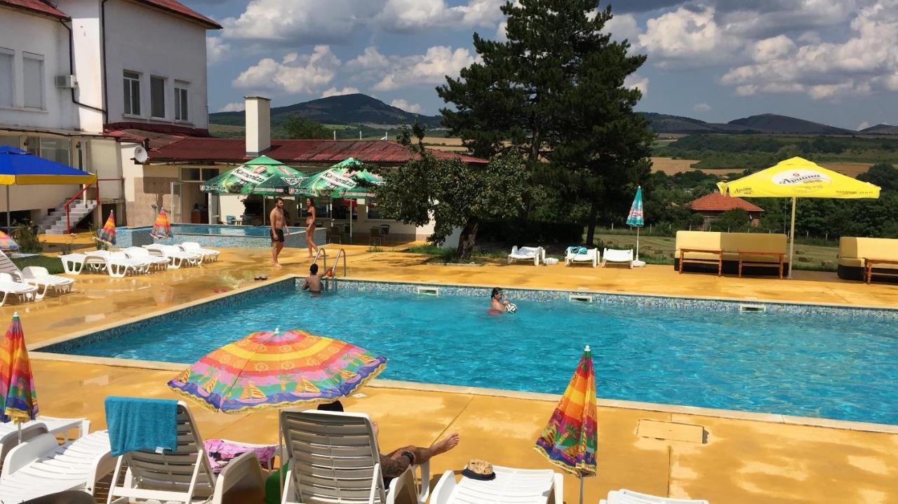 Kremena Guest House Bagian luar foto