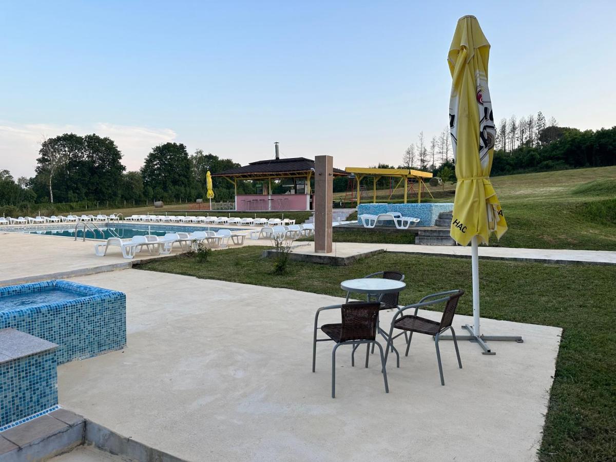 Kremena Guest House Bagian luar foto