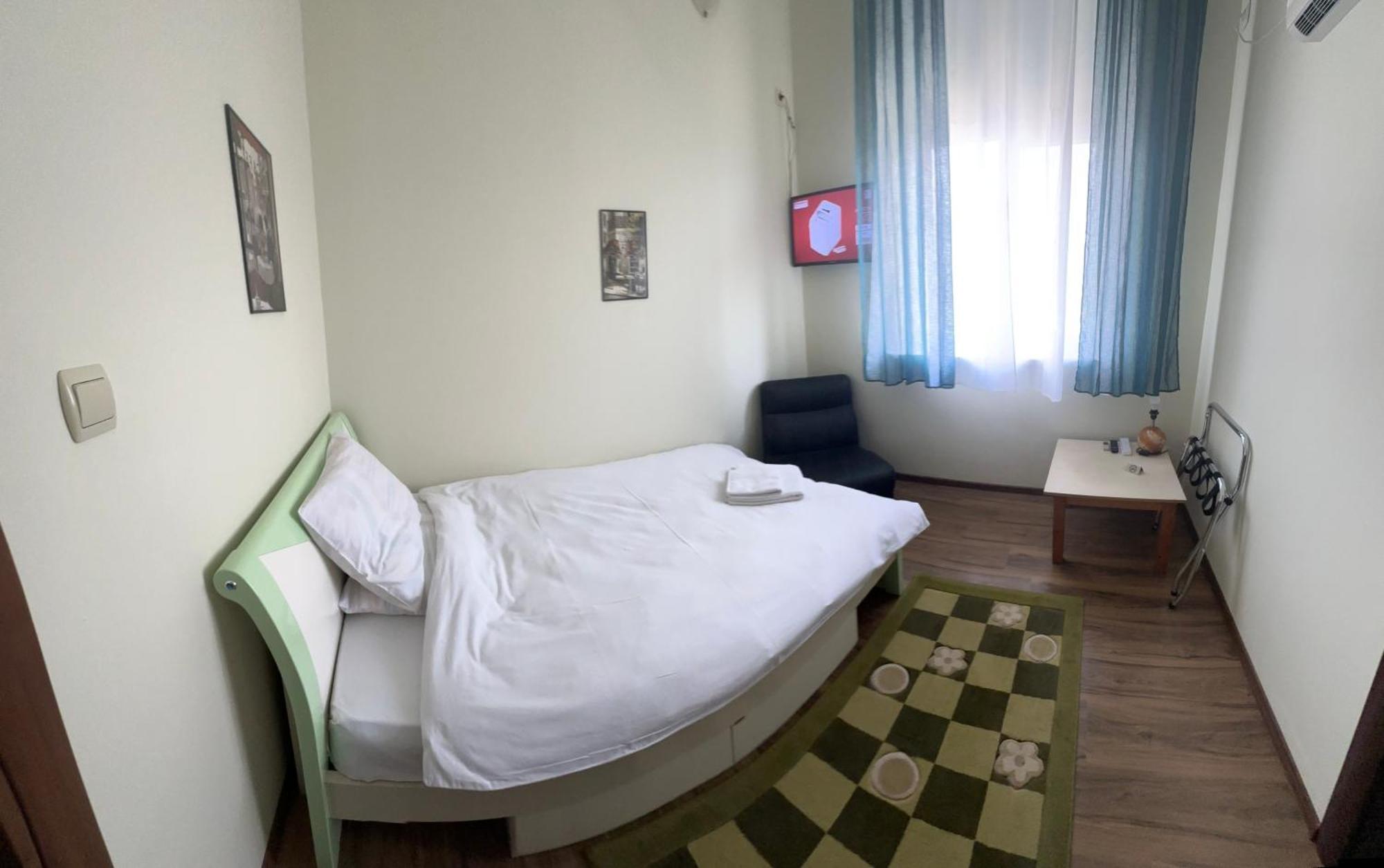 Kremena Guest House Bagian luar foto