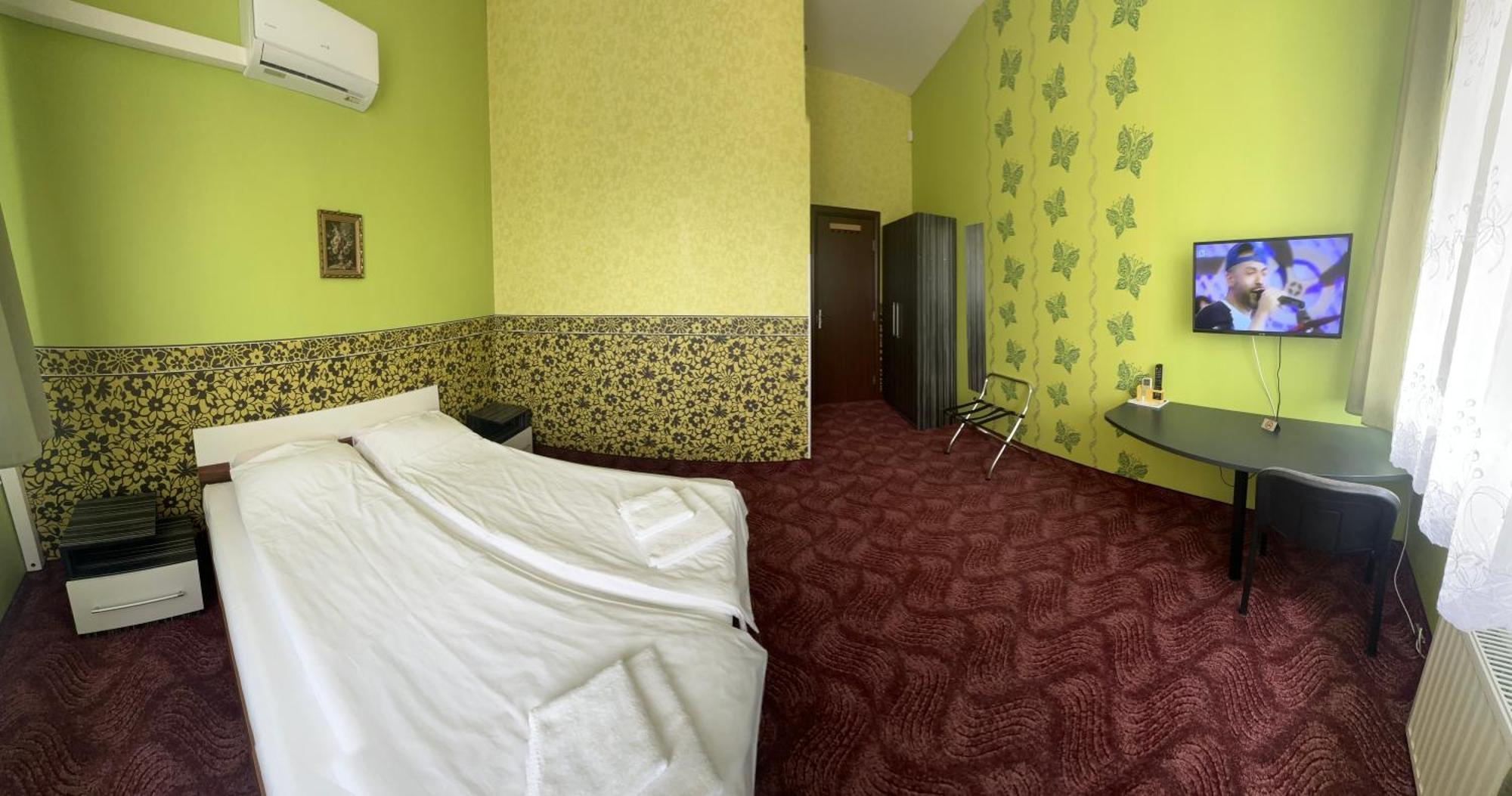Kremena Guest House Bagian luar foto